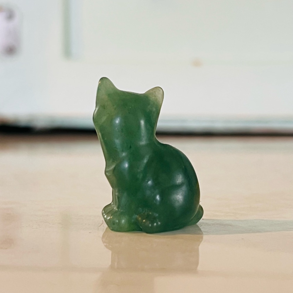 Jade Stone Cat - Picture 5 of 11
